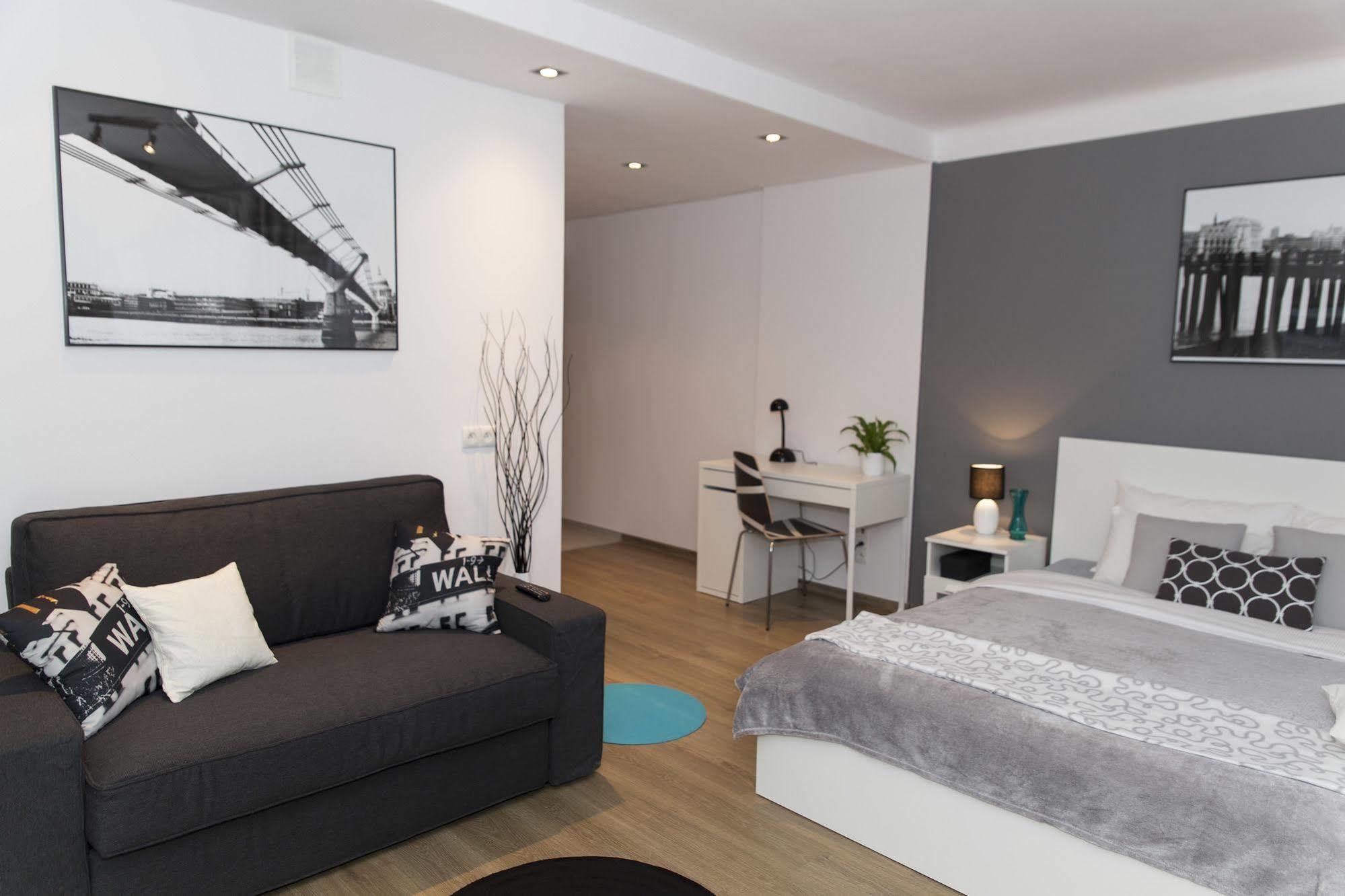 Warsawrent Apartamenty Centralna Экстерьер фото